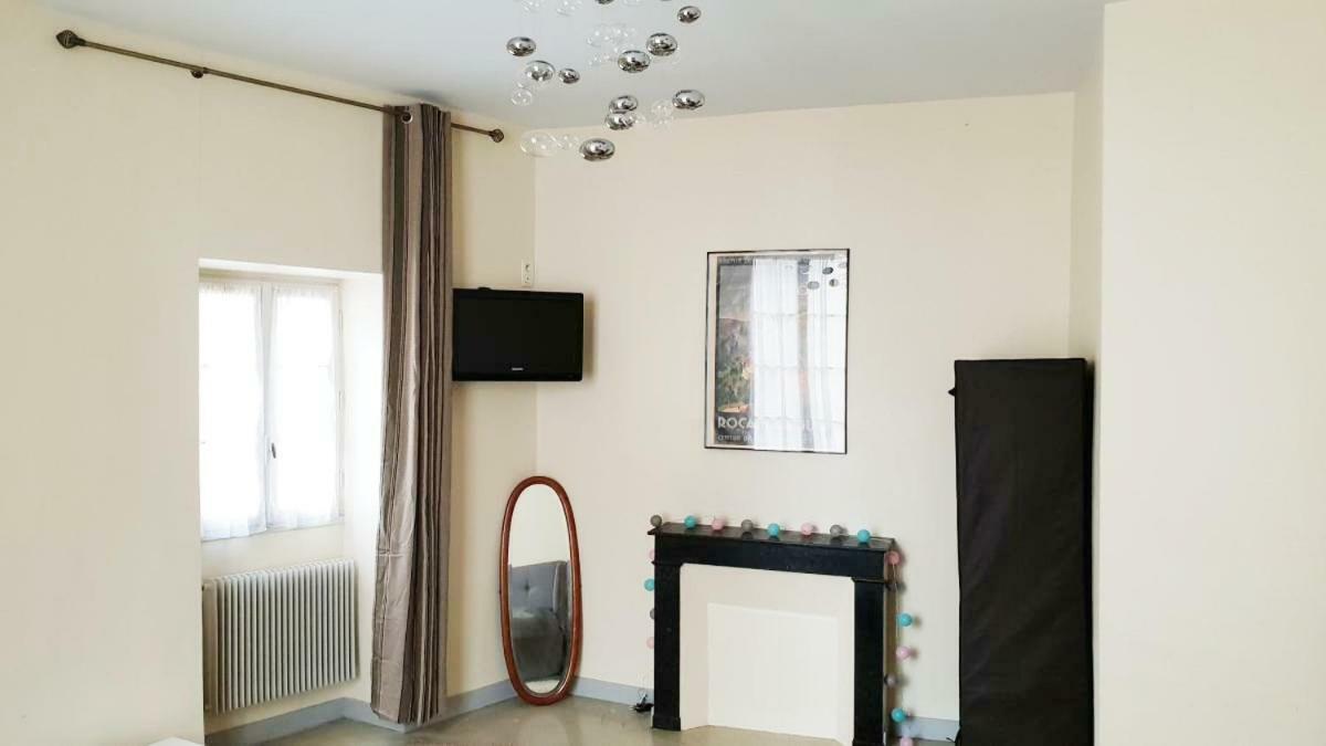 Chez Fanny - Appartement De Qualite Hypercentre Cahors Eksteriør bilde